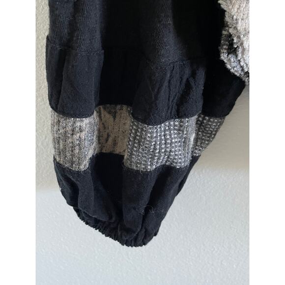 Free People Black Floral Waffle Knit Top XS Boho Streetwear Slouchy Long Sleeve - Picture 3 of 8